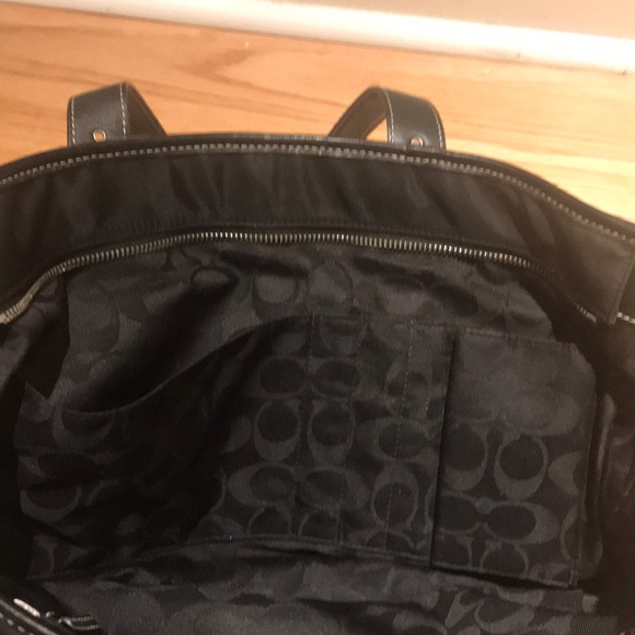 Coach Tote Bag - Picture 5 of 8
